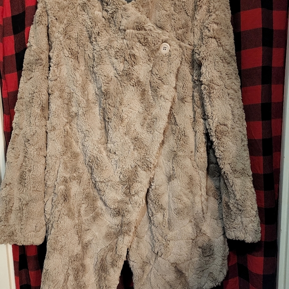 Faux Fur Peacoat - Picture 2 of 5